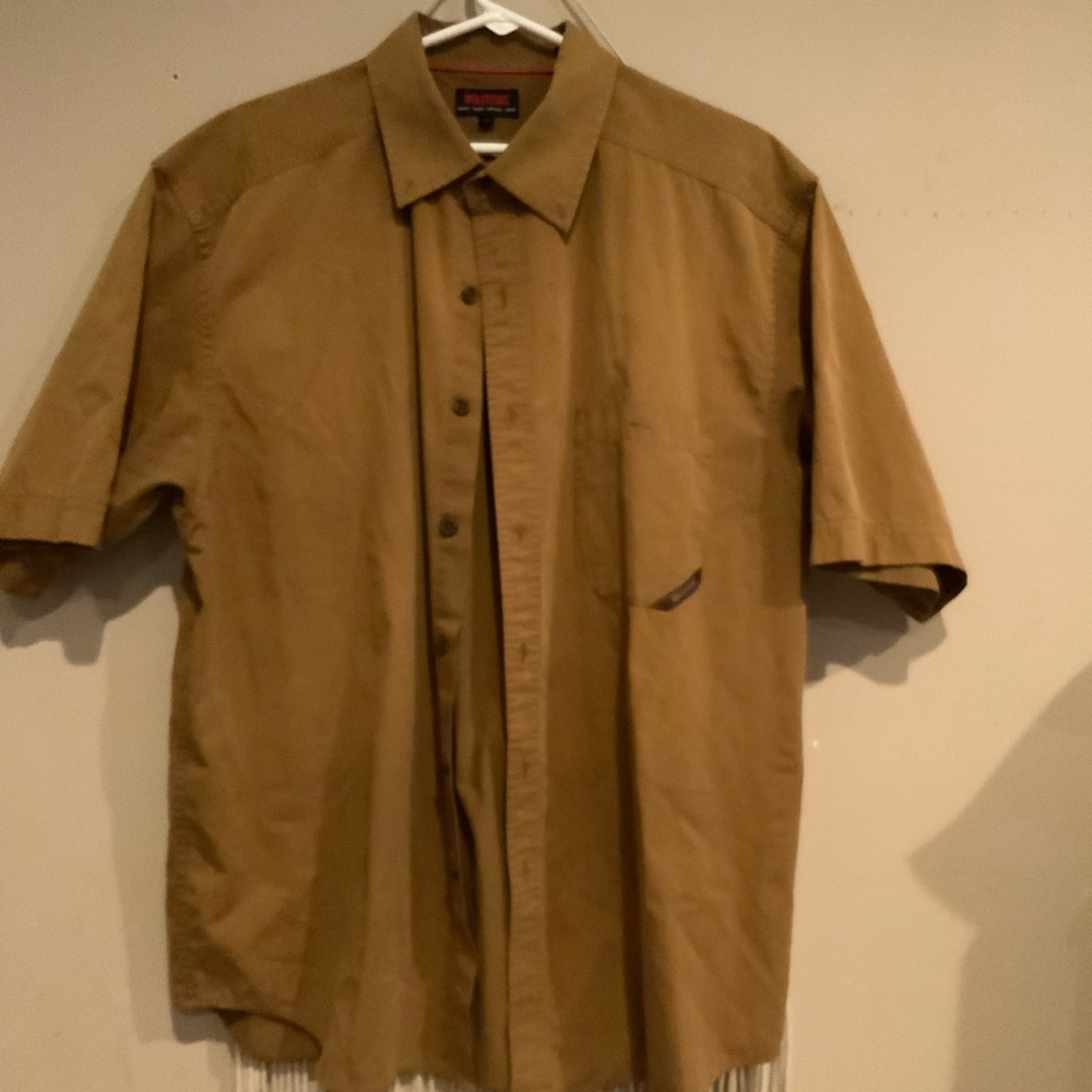 Wolverine xL short sleeve brown button up